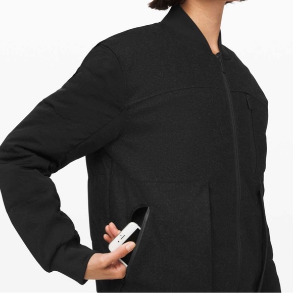 Lululemon Roam Far Wool Bomber Black / Heathered Black size 8 - Picture 2 of 13